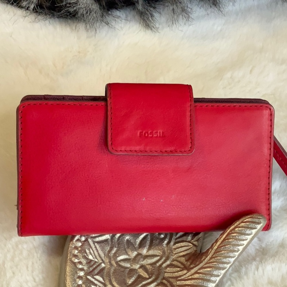 Fossil wallet